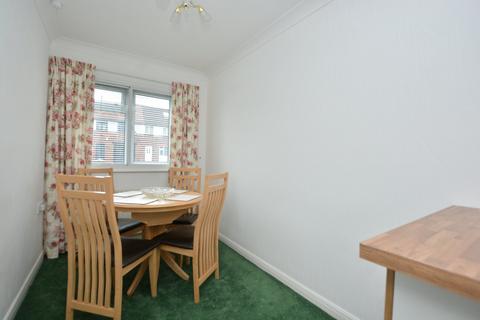 2 bedroom apartment for sale, 10 Gresley House, Sussex Avenue, Horsforth, Leeds, West Yorkshire