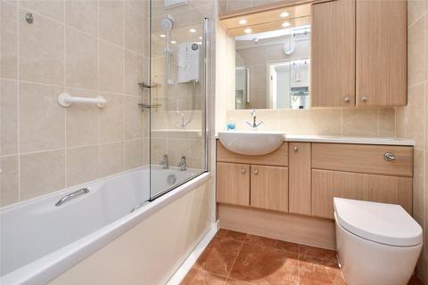 2 bedroom apartment for sale, The Manor, 10 Ladywood Road, Oakwood, Leeds