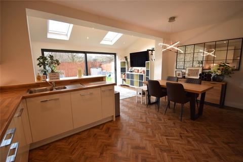 3 bedroom semi-detached house for sale - Malvern Mews, Wakefield, West Yorkshire