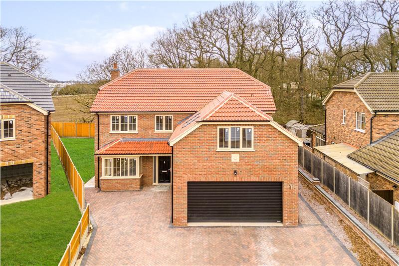 Ascot Way, North Hykeham, Lincoln, Lincolnshire, LN6 9NU 4 bed detached