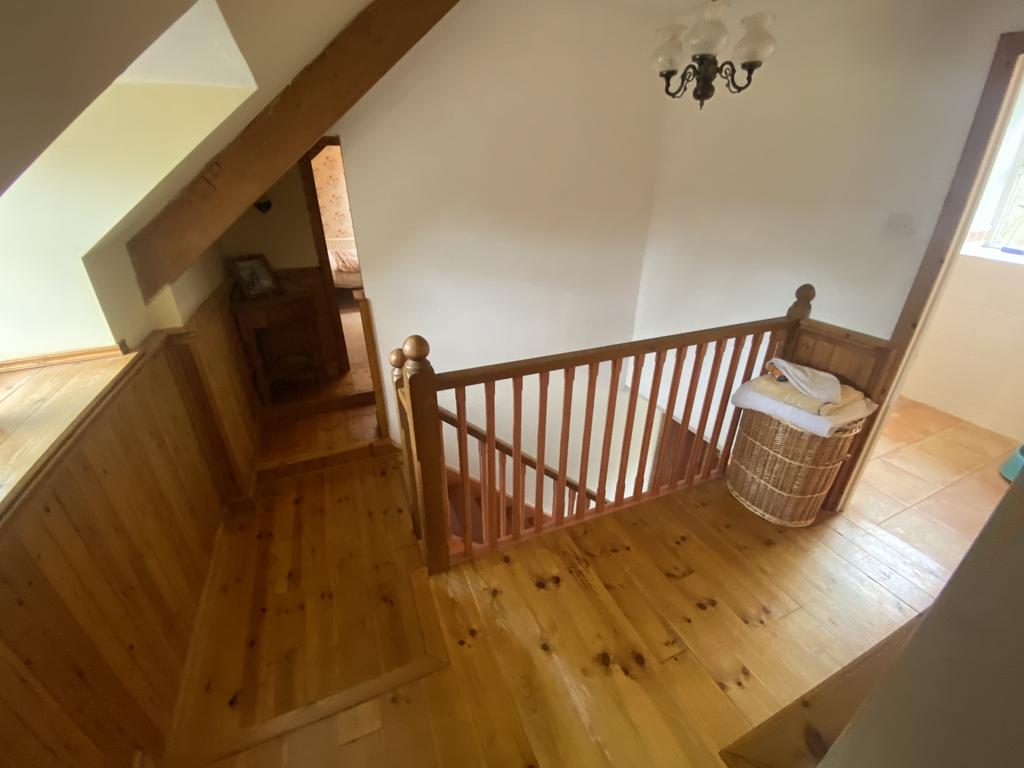 Galleried landing