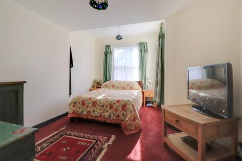 3 bedroom end of terrace house for sale - South Molton Street, Chulmleigh, Devon, EX18