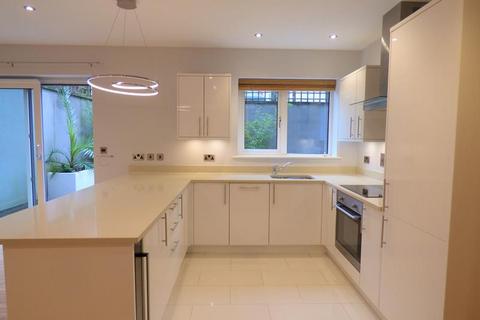 undefined, Crystal Mount, Albert Road North, Malvern, WR14 3AA