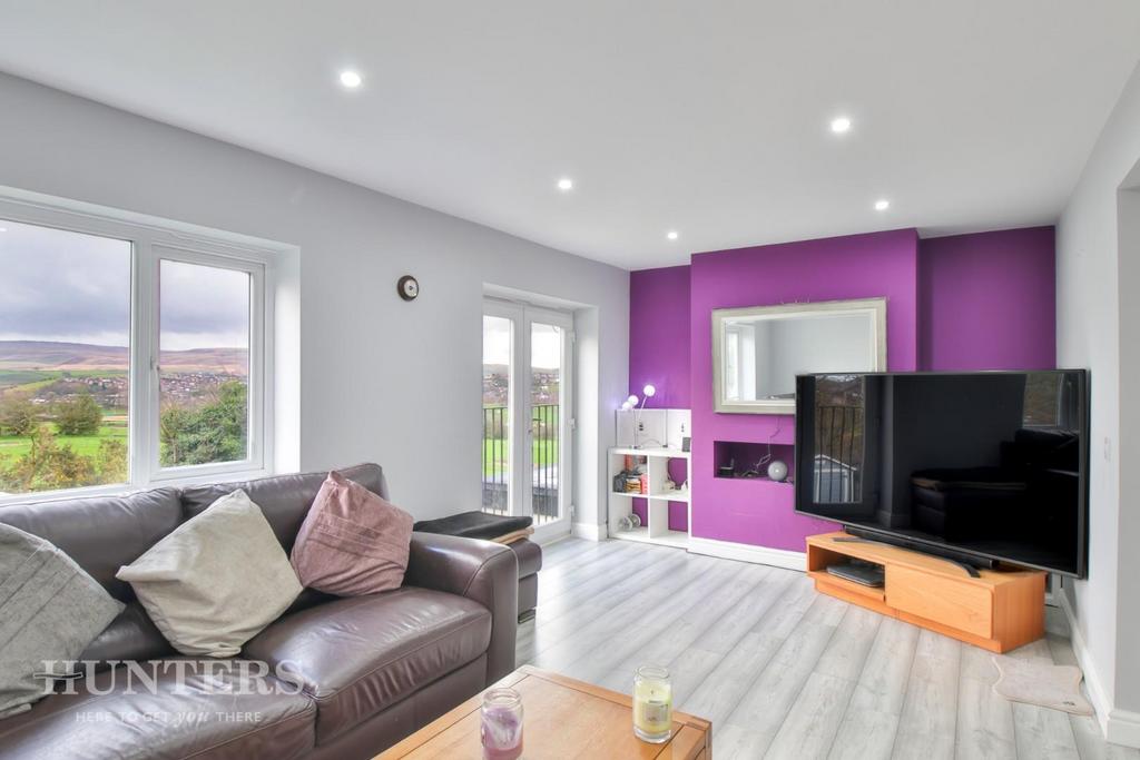 Sitting Room / Play Room