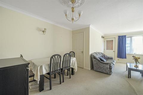 1 bedroom retirement property for sale - Richfield Road, Bushey WD23