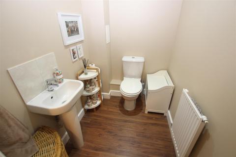28 Samas Way, Crayford, Dartford, DA1 4FP