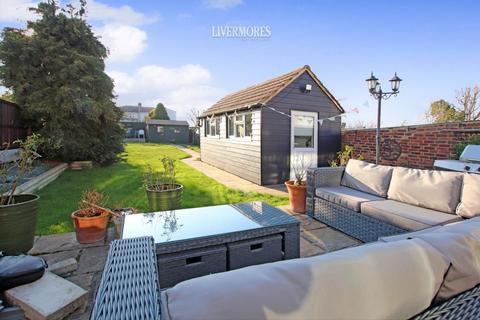 58 Stanham Road, Dartford, DA1 3AN