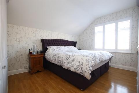 58 Stanham Road, Dartford, DA1 3AN