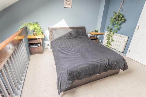 11 Heatherbank Close, Crayford, Dartford, DA1 3PN