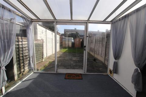 65 Lunedale Road, Dartford, DA2 6LW