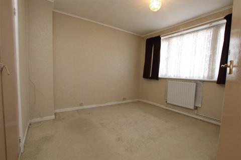 65 Lunedale Road, Dartford, DA2 6LW