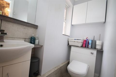 9 Cardigan Close, High Halstow, Rochester, ME3 8NX