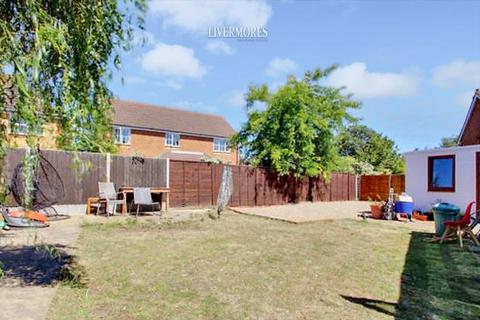 9 Cardigan Close, High Halstow, Rochester, ME3 8NX