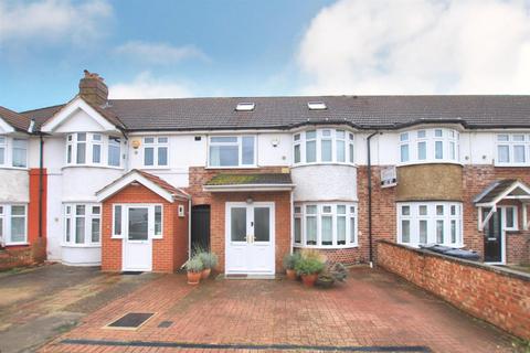 51 Berkeley Avenue, Hounslow, TW4 6LE