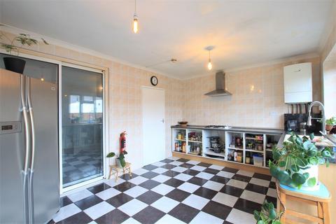 51 Berkeley Avenue, Hounslow, TW4 6LE