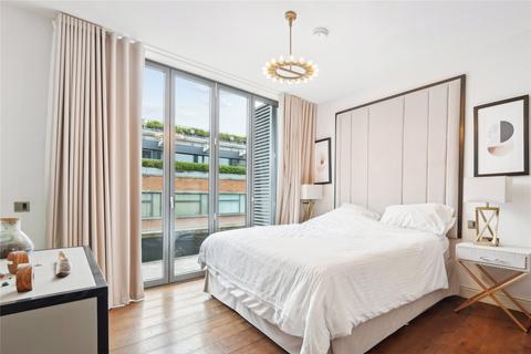 3 bedroom penthouse to rent, Richmond Buildings, London, W1D