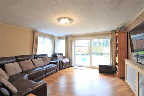 30 Beavers Lane, Hounslow, TW4 6EN