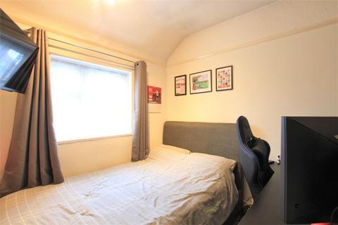 30 Beavers Lane, Hounslow, TW4 6EN