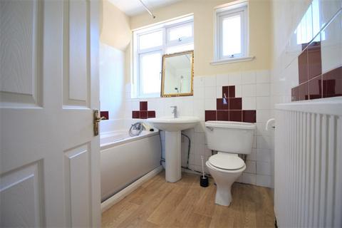 1 Willow Gardens, Hounslow, TW3 4JS