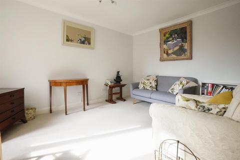 1 bedroom retirement property for sale - Tiddington Court, Knights Lane, Tiddington, Stratford-Upon-Avon
