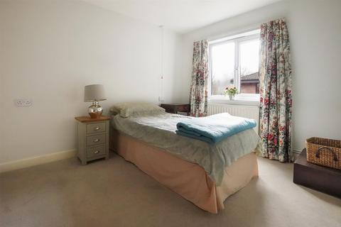 1 bedroom retirement property for sale - Tiddington Court, Knights Lane, Tiddington, Stratford-Upon-Avon
