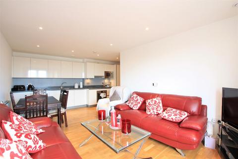 2 bedroom apartment for sale, Topaz Apartments, Hounslow TW3