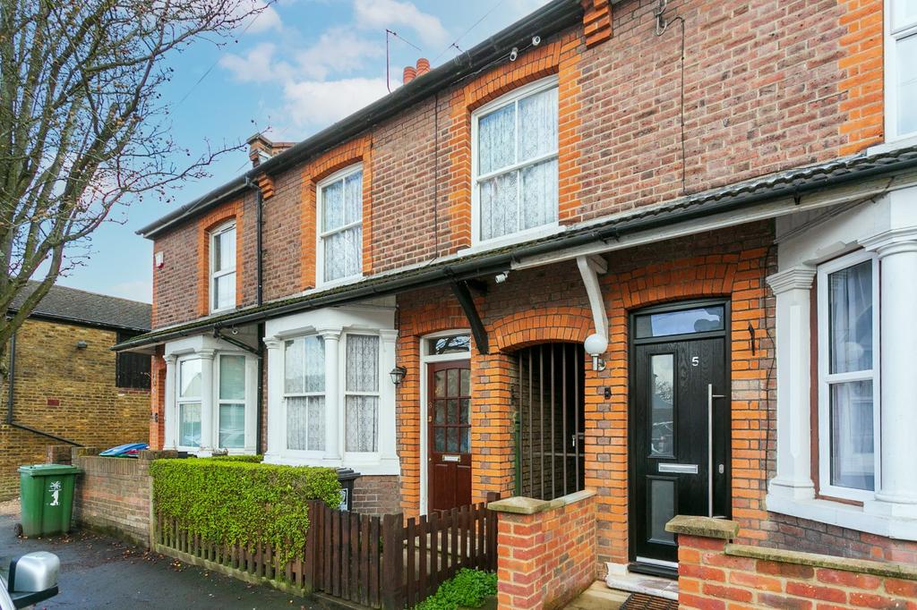 Diamond Road, Watford, Hertfordshire, WD24 3 bed terraced house for