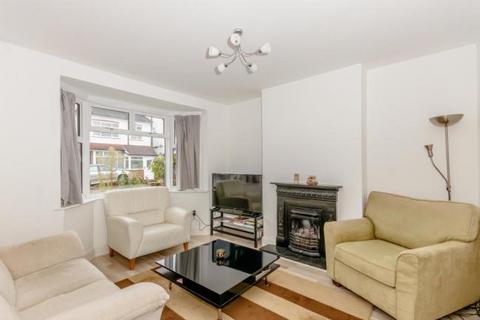 45 Tiverton Road, Hounslow, TW3 4JE