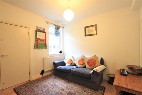43 Myrtle Road, Hounslow, TW3 1QE