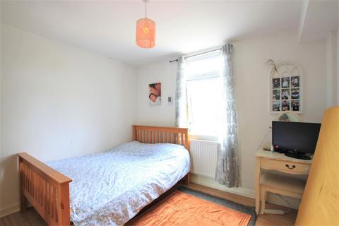 43 Myrtle Road, Hounslow, TW3 1QE