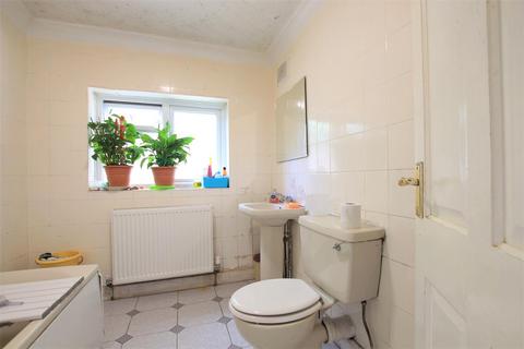43 Myrtle Road, Hounslow, TW3 1QE