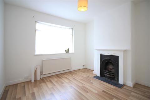 72 Myrtle Road, Hounslow, TW3 1QD