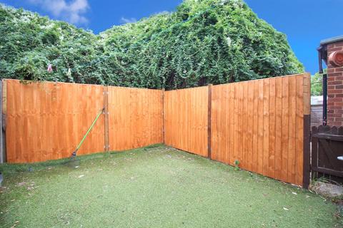 72 Myrtle Road, Hounslow, TW3 1QD