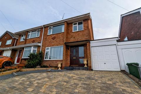 10 Quantock Drive, Nuneaton, CV10 8PU