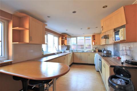 368 Wellington Road South, Hounslow, TW4 5JX