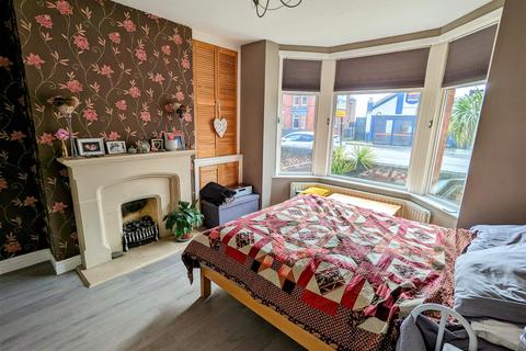 3 bedroom terraced house for sale - Camp Hill Road, Nuneaton
