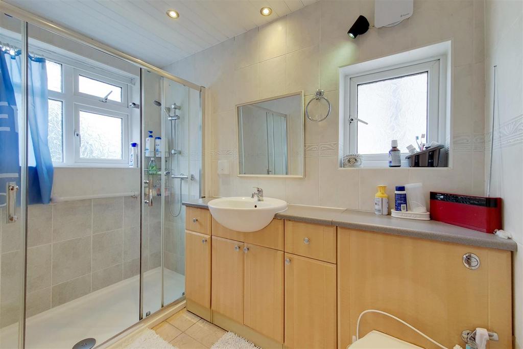Family Bathrom
