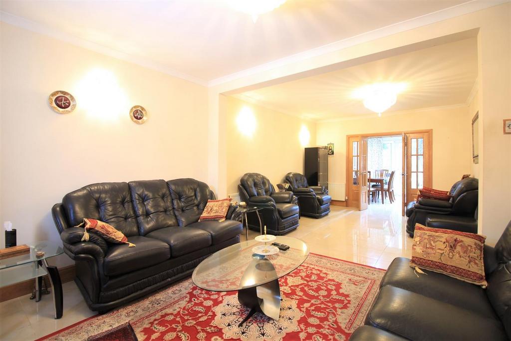 Through Lounge