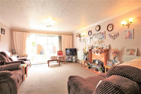 67 Clare Road, Hounslow, TW4 7AT