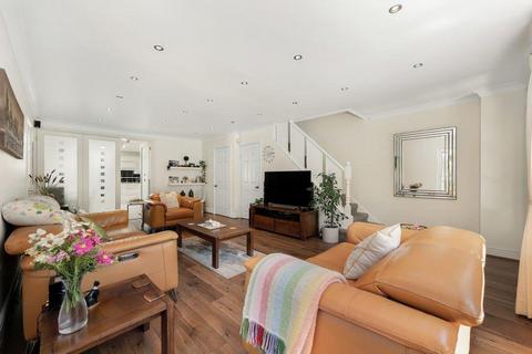 502 Staines Road, Twickenham, TW2 5JD