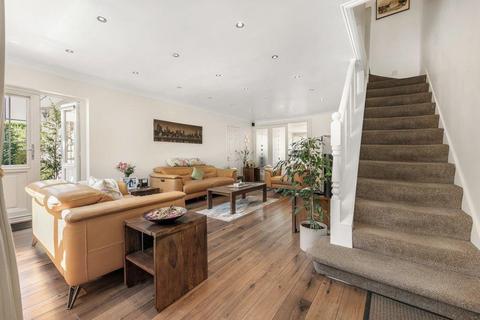 502 Staines Road, Twickenham, TW2 5JD