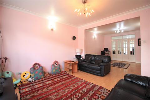 27 Dene Avenue, Hounslow, TW3 3AQ