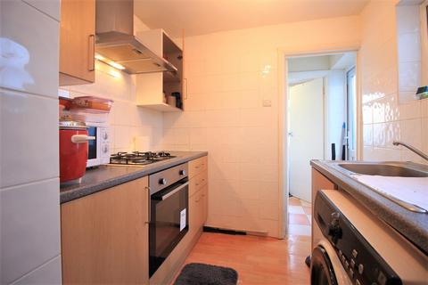 63 Myrtle Road, Hounslow, TW3 1QE