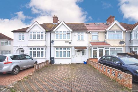 57 Burnham Gardens, Hounslow, TW4 6LS