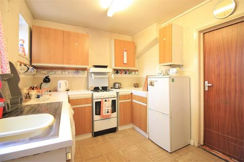 208 Worton Road, Isleworth, TW7 6EF