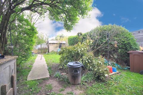208 Worton Road, Isleworth, TW7 6EF