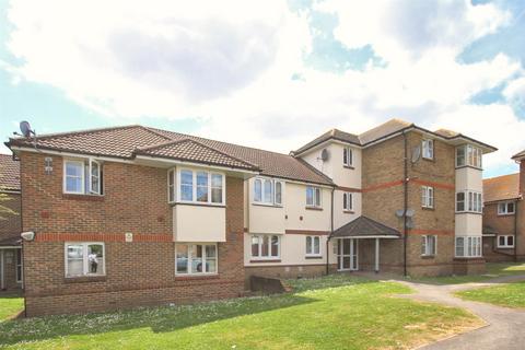 16 Stirling Grove, Hounslow, TW3 1QG