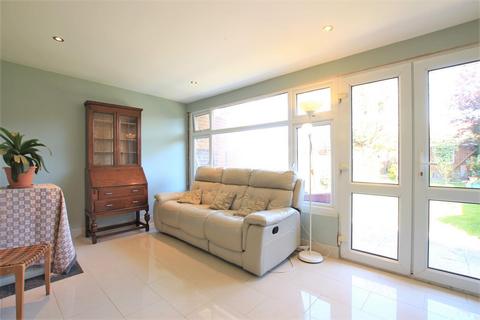 42 Manor Avenue, Hounslow, TW4 7JL
