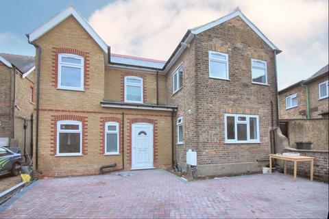 46 Chapel Road, Hounslow, TW3 1UL