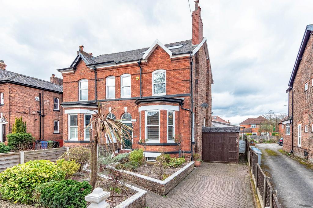 Urmston Lane, Stretford, Manchester, M32 5 bed semidetached house for